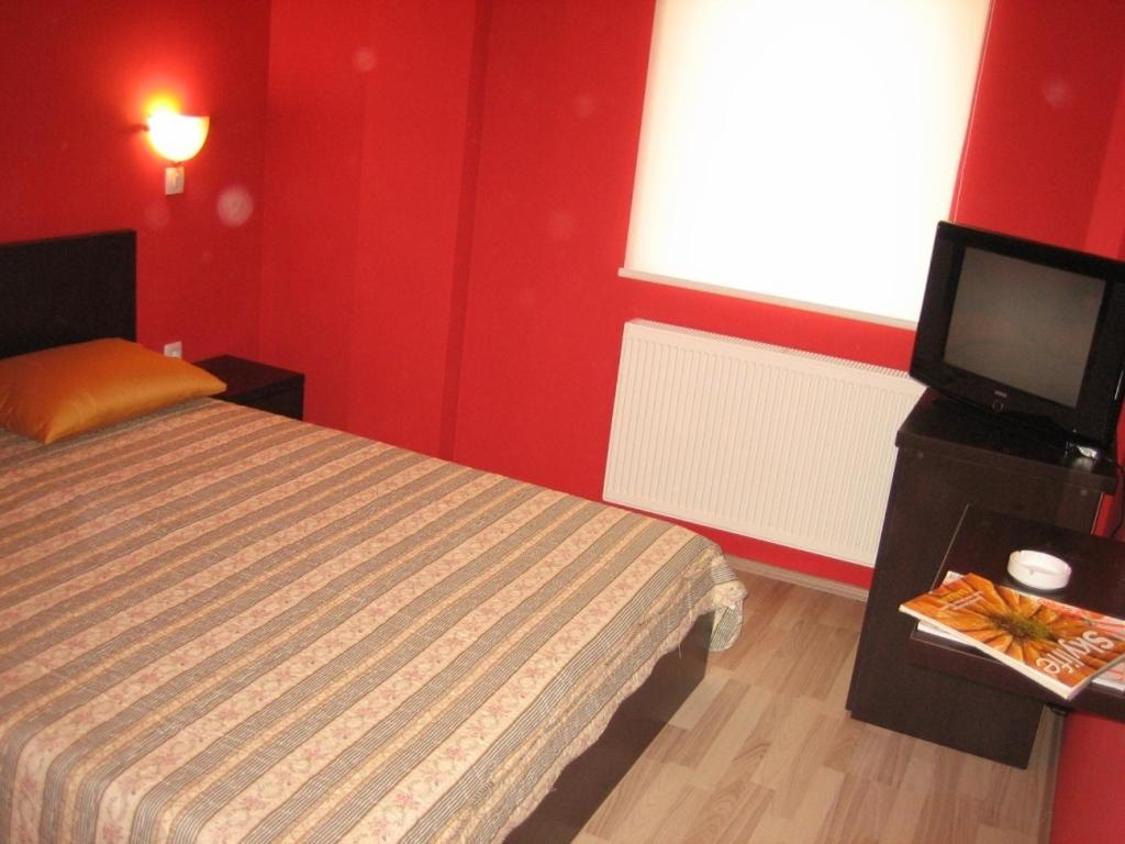 Hotel Aldi Cagllavice Camera foto