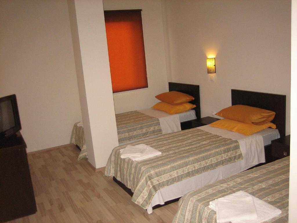 Hotel Aldi Cagllavice Camera foto